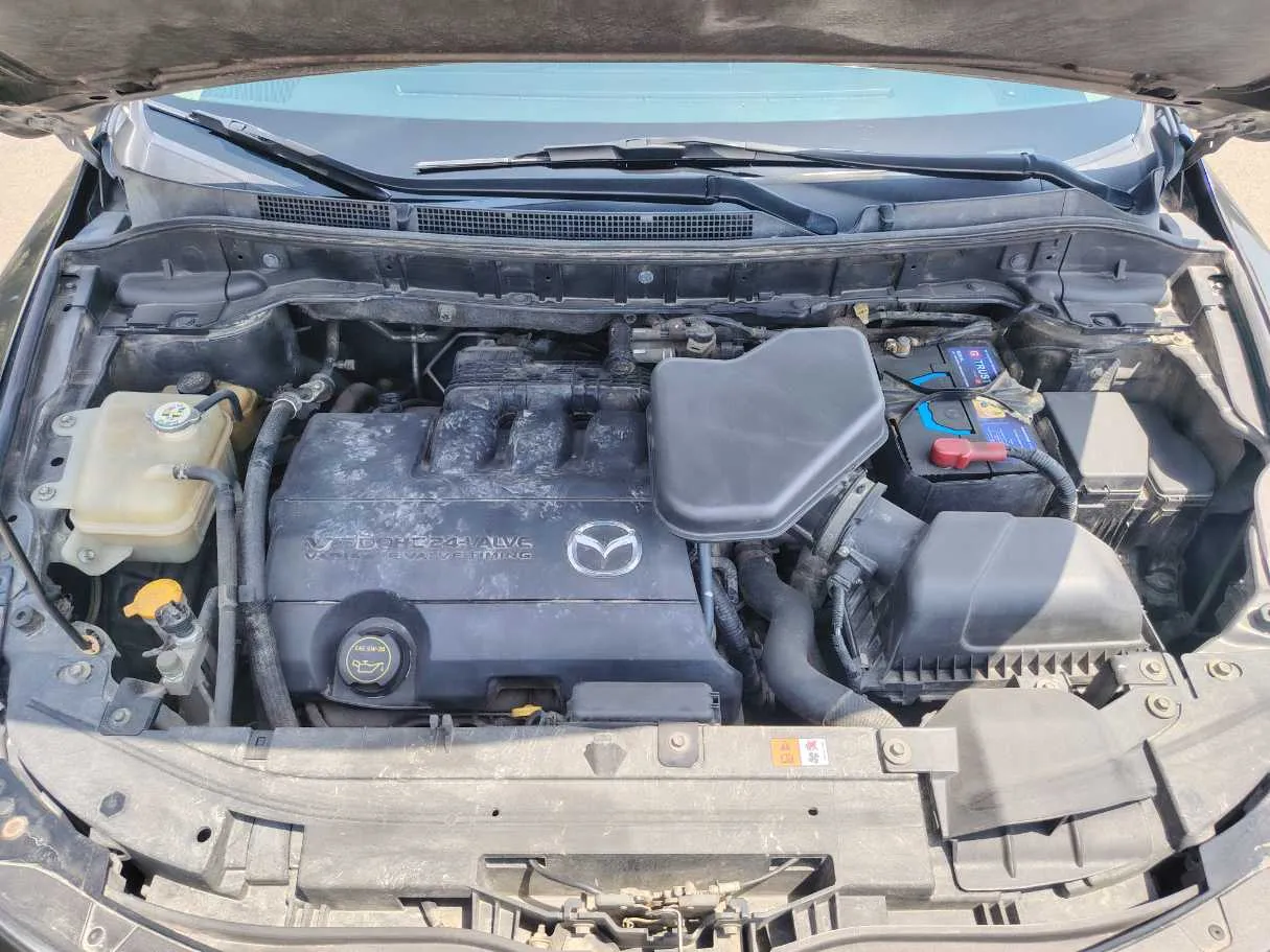 Car image 37