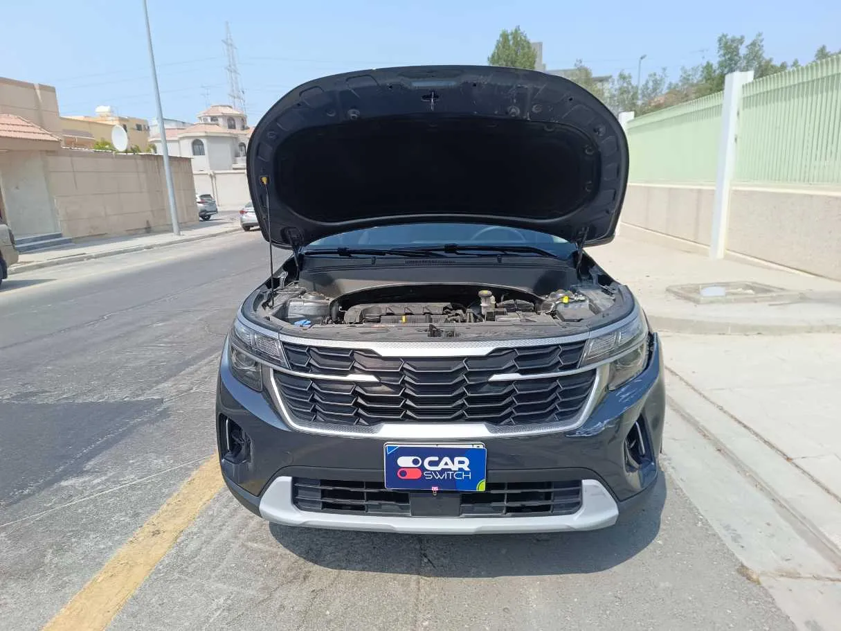 Car image 37