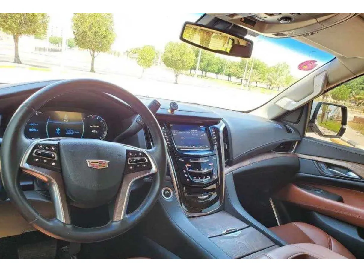 Car image 22