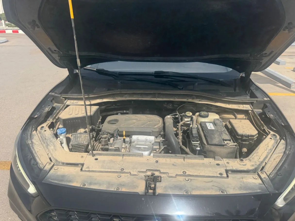 Car image 23