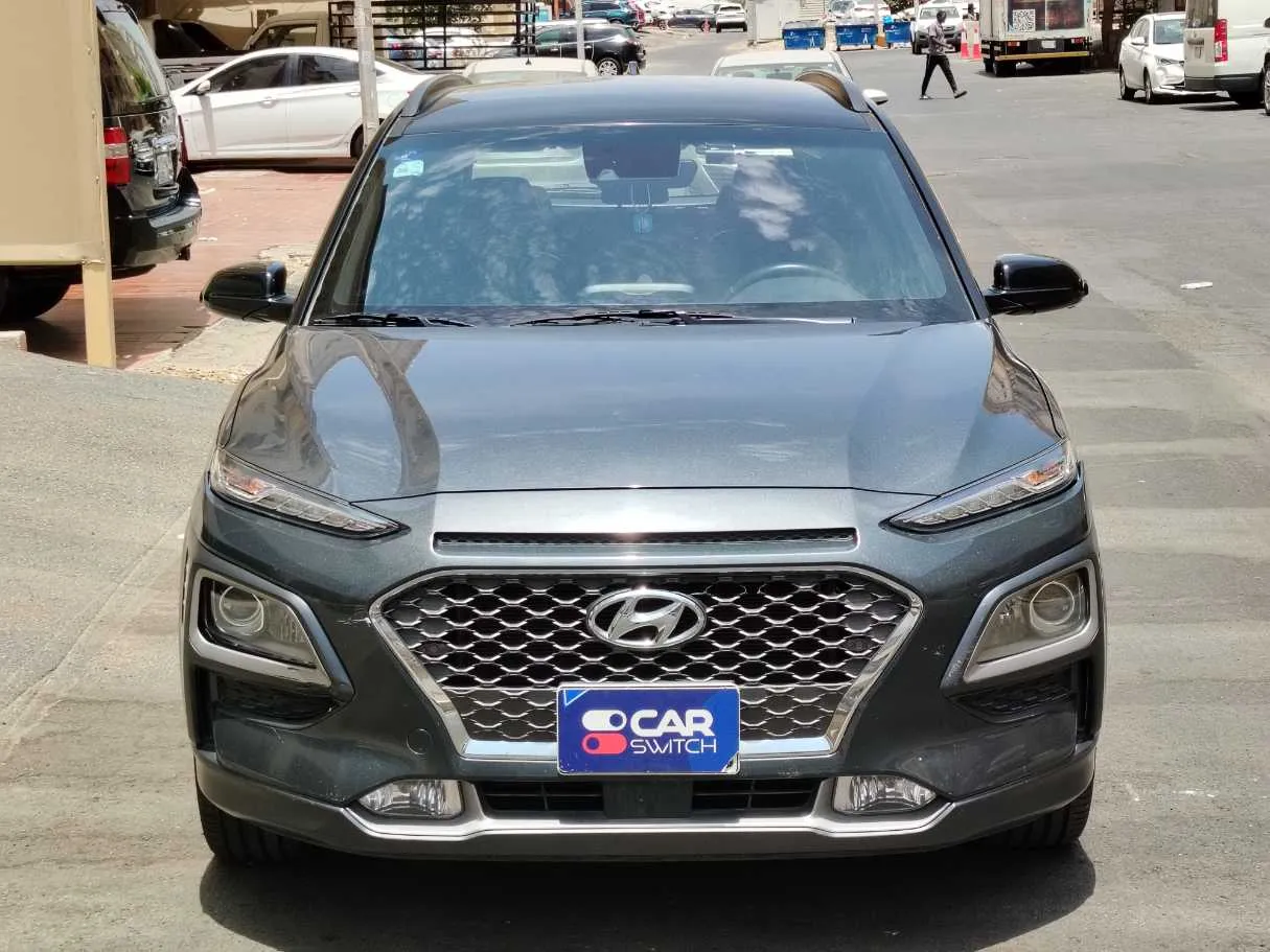 Car image 2