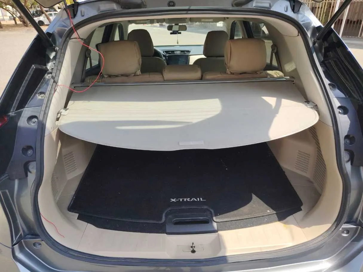 Car image 27