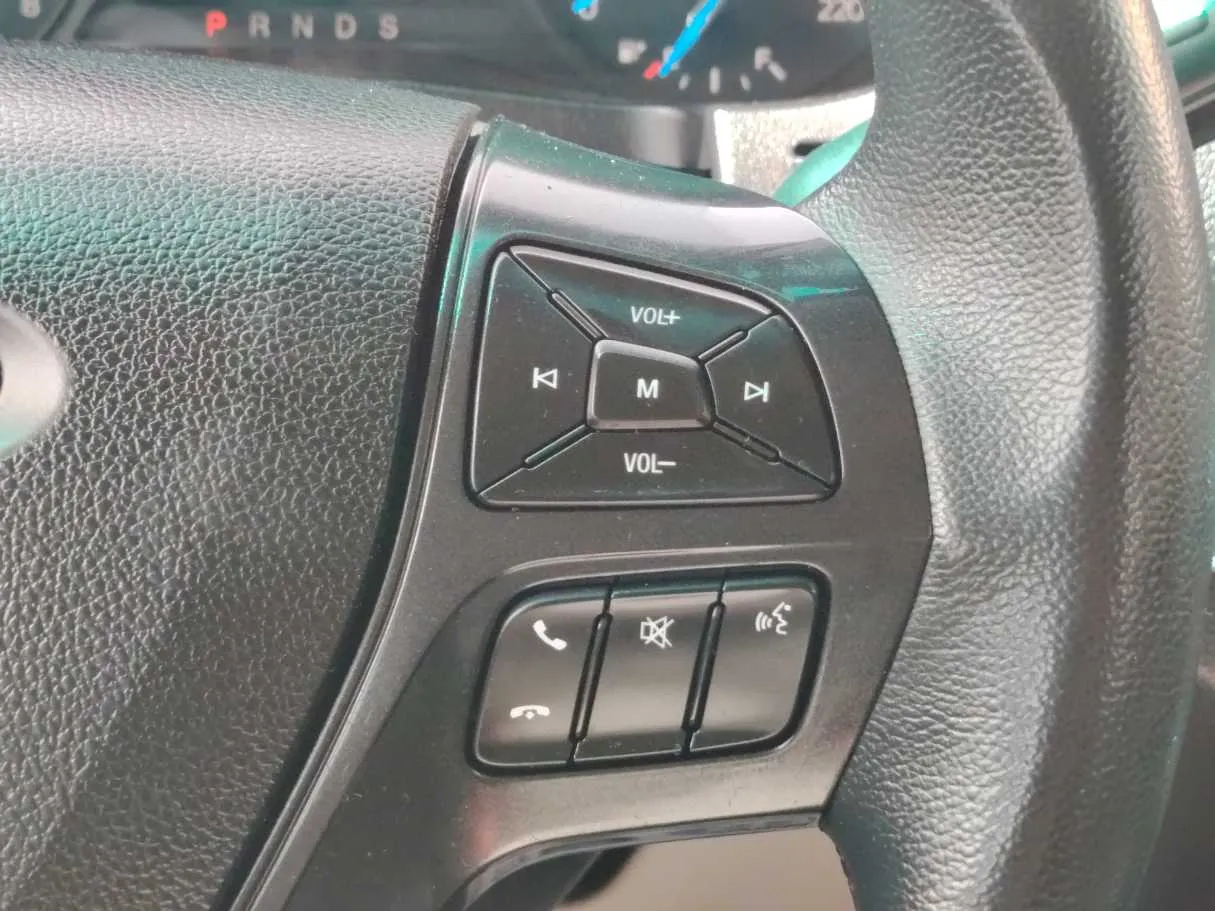 Car image 31