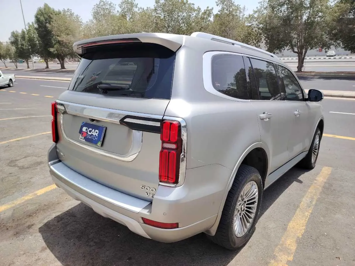 Car image 5