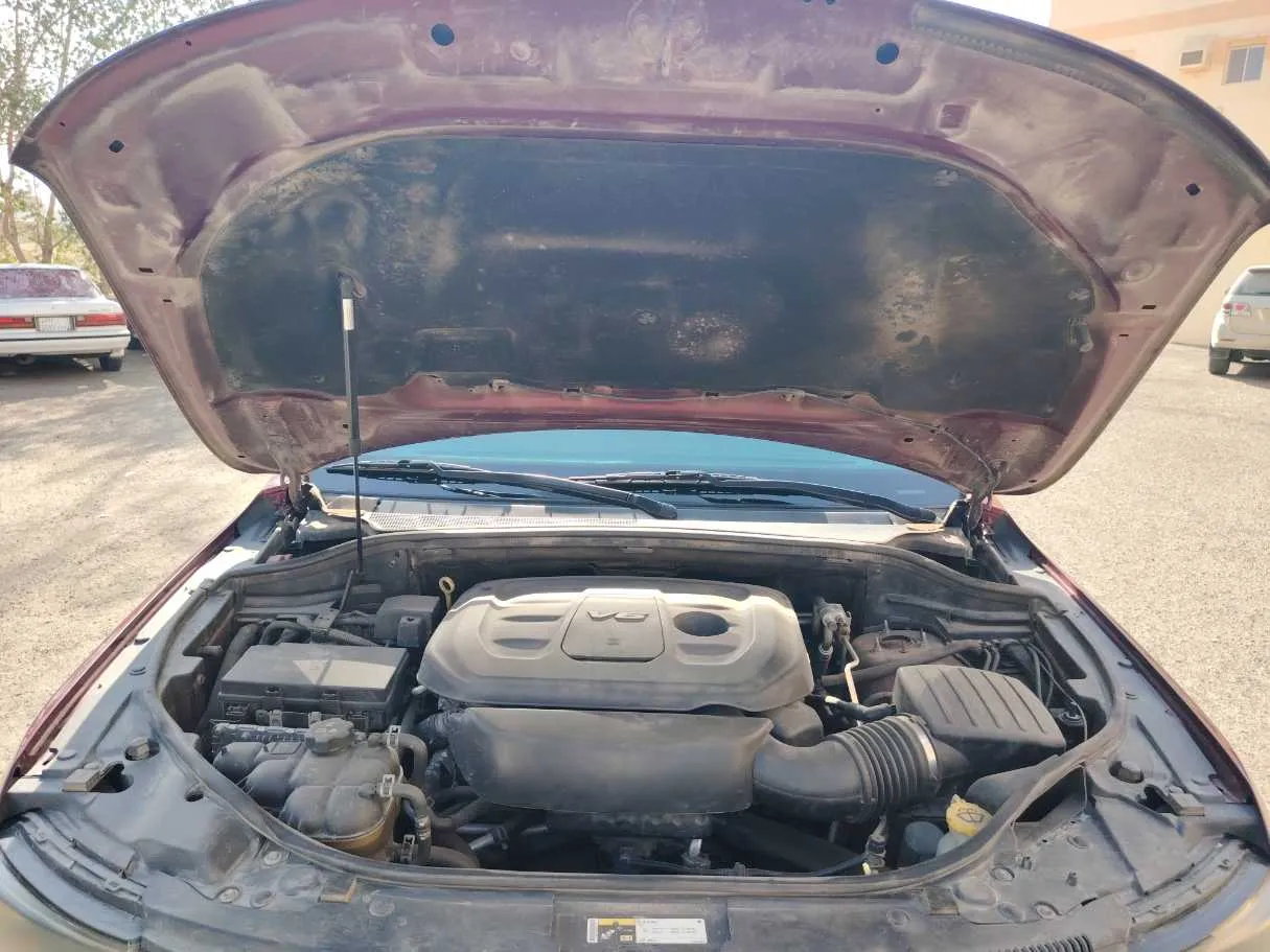 Car image 35