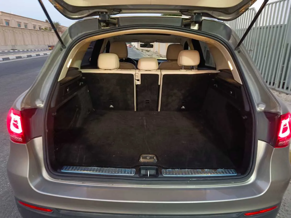 Car image 31