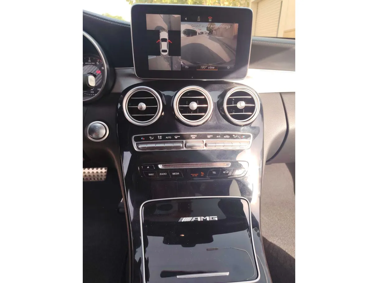 Car image 21