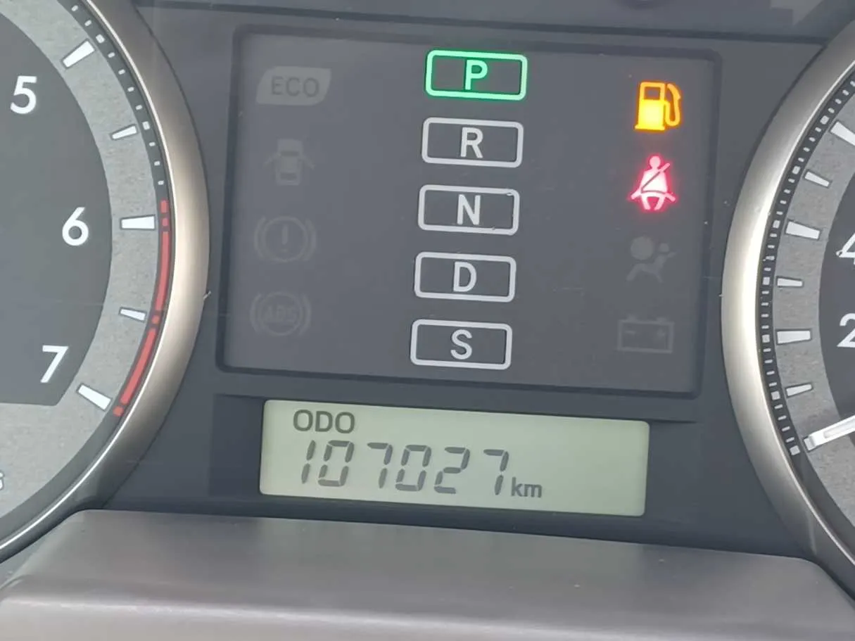 Car image 18