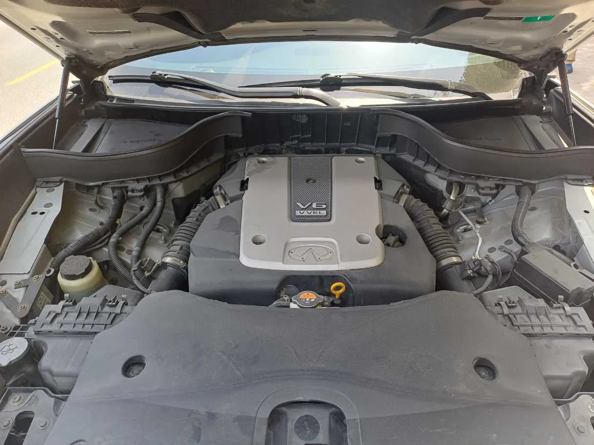 Car image 26