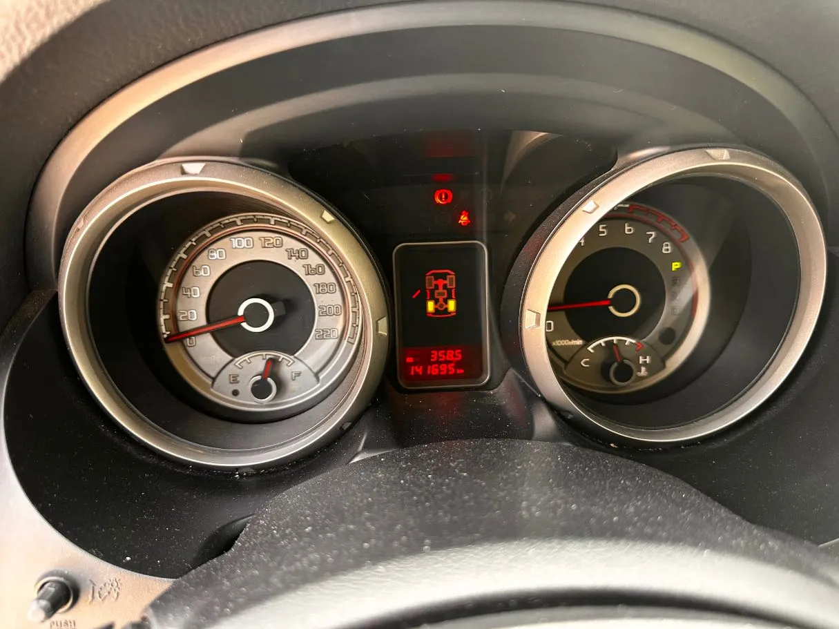 Car image 20