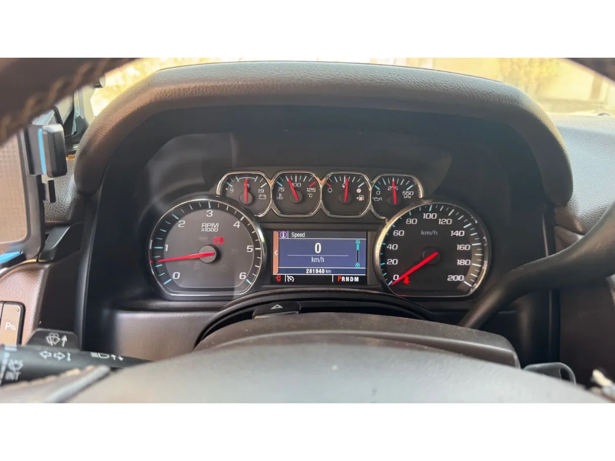Car image 21