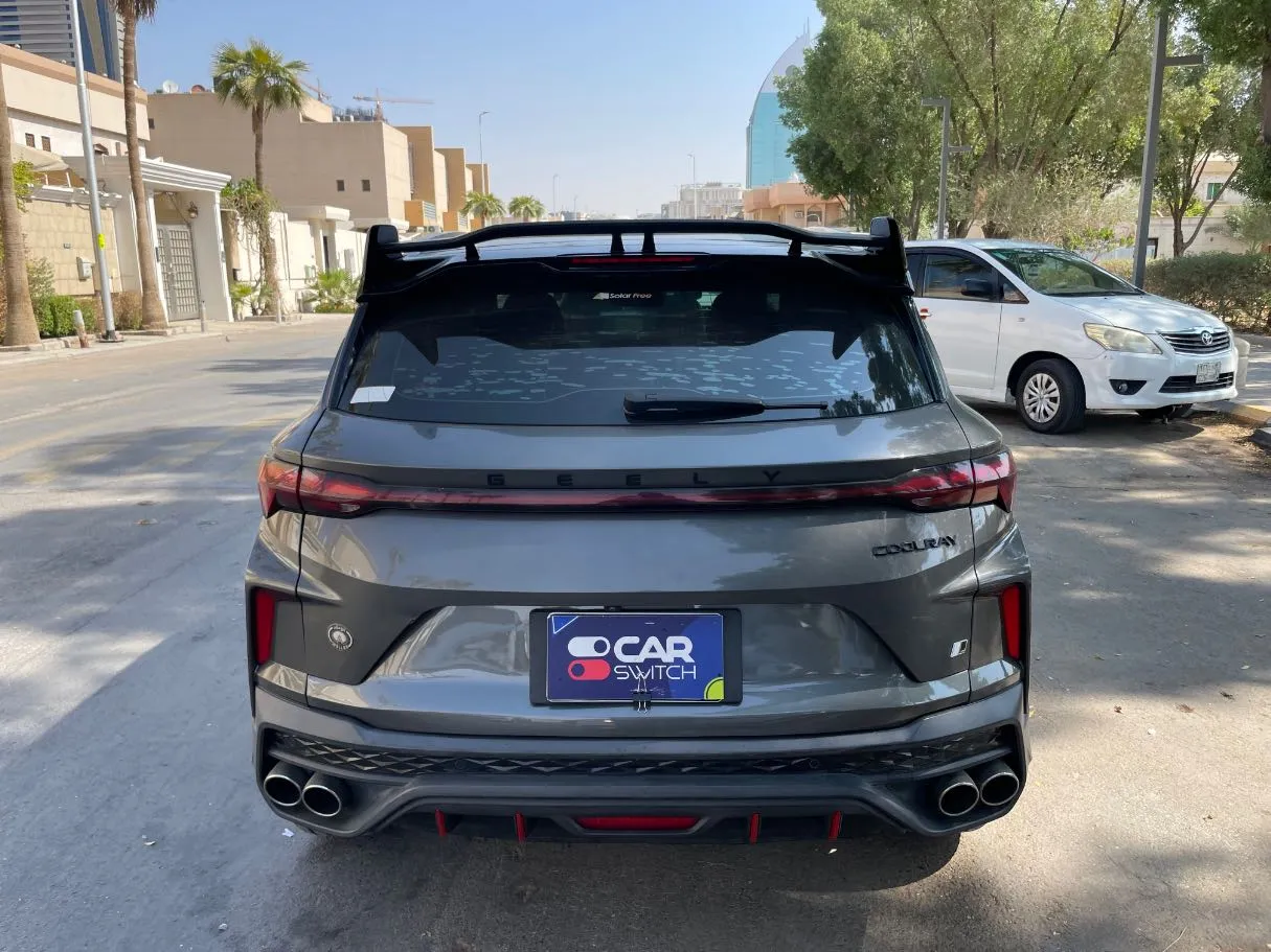 Car image 6