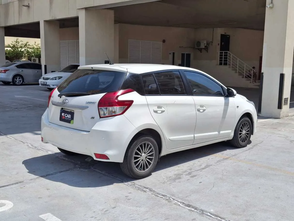 Car image 5