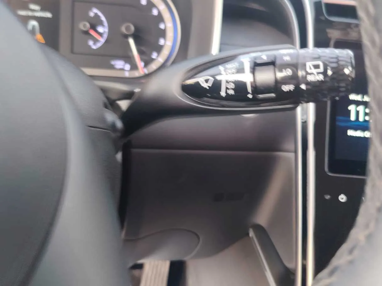 Car image 29