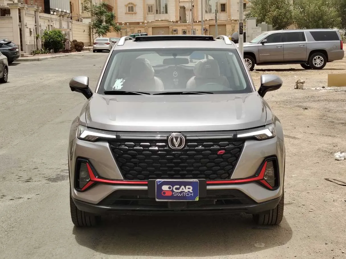 Car image 2