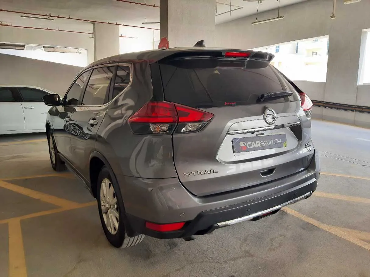 Car image 7