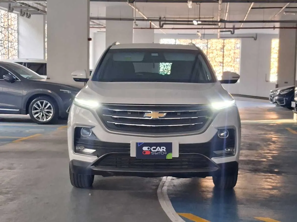 Car image 2