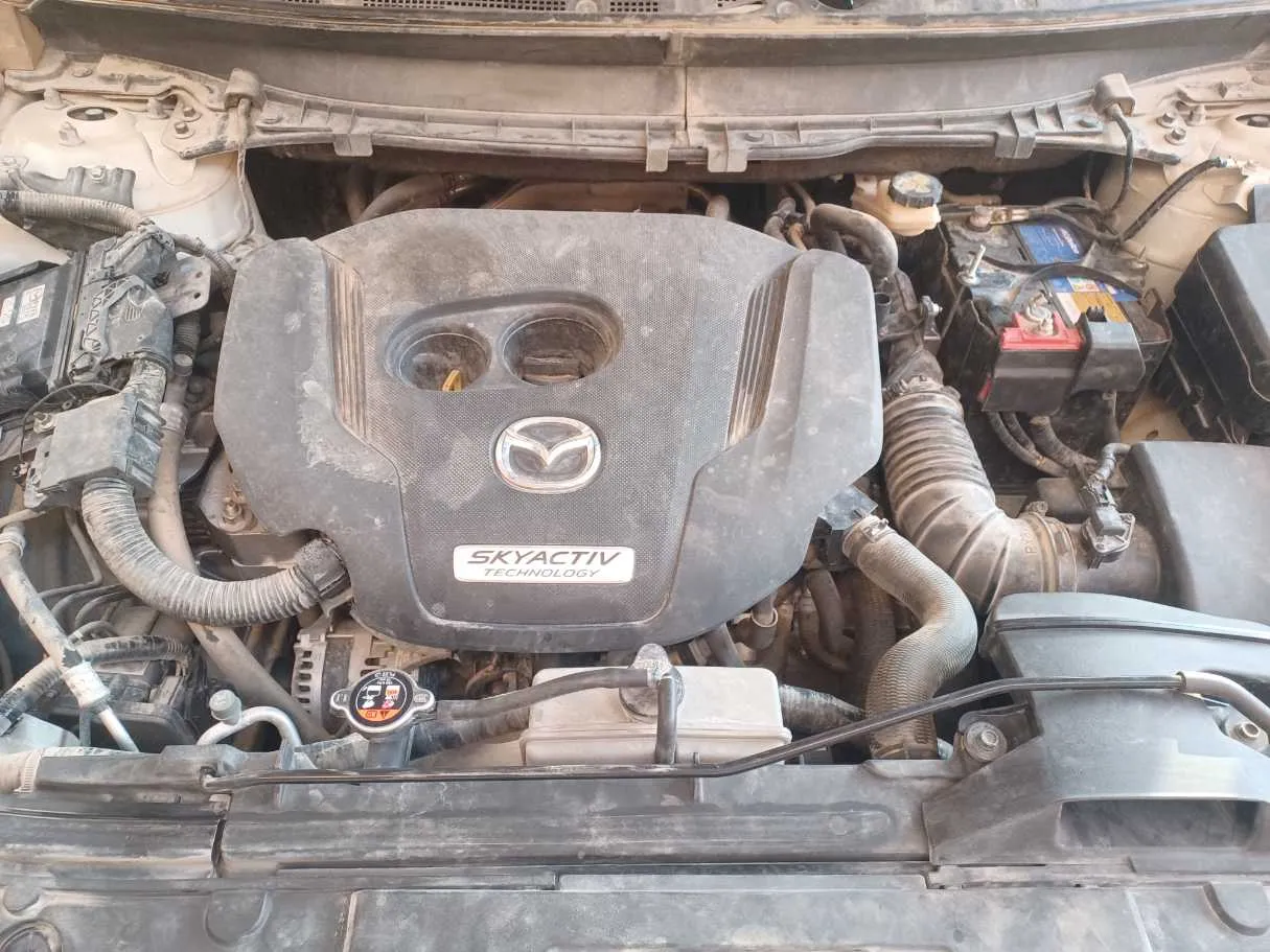 Car image 21