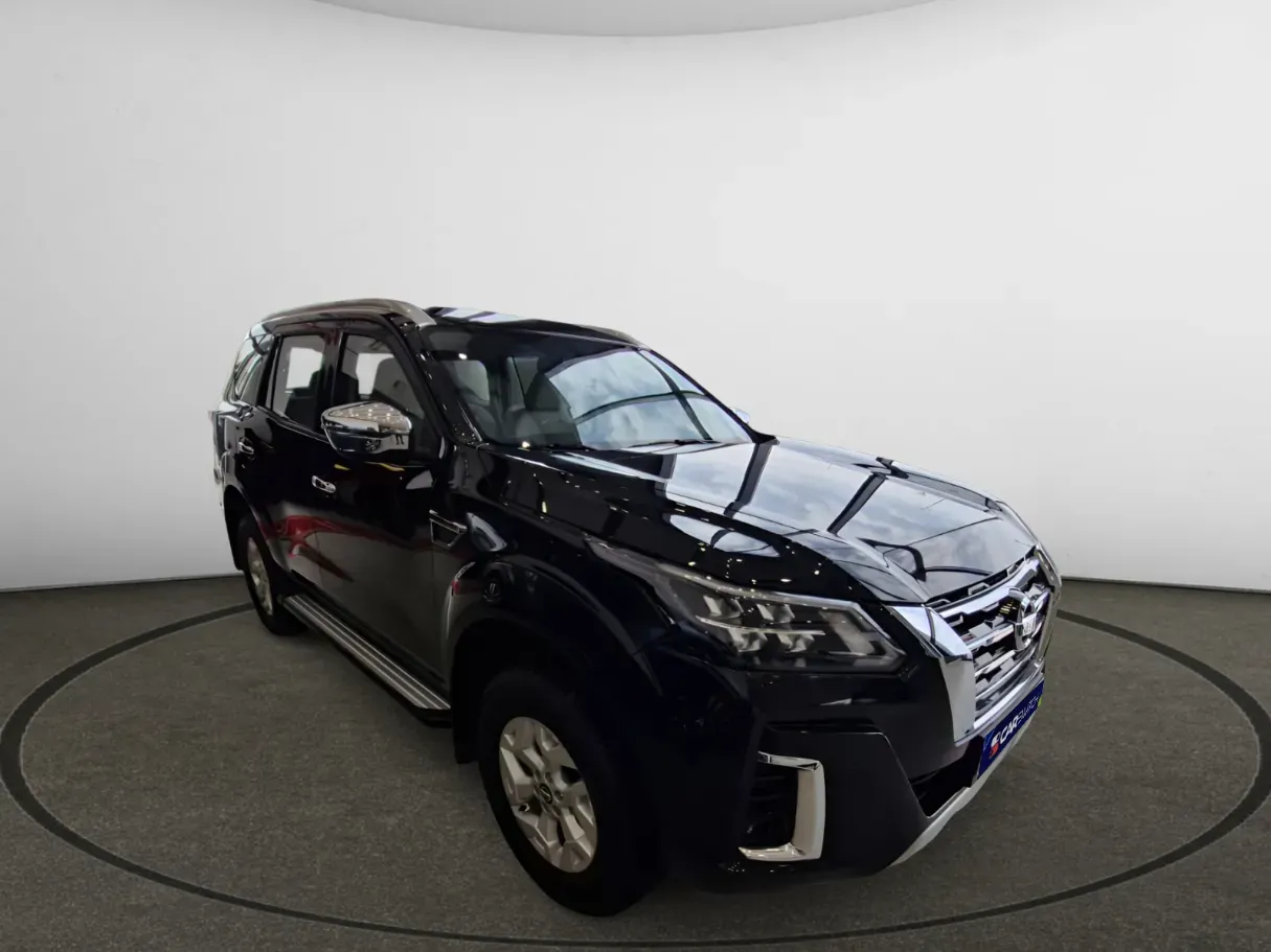 Car image 2