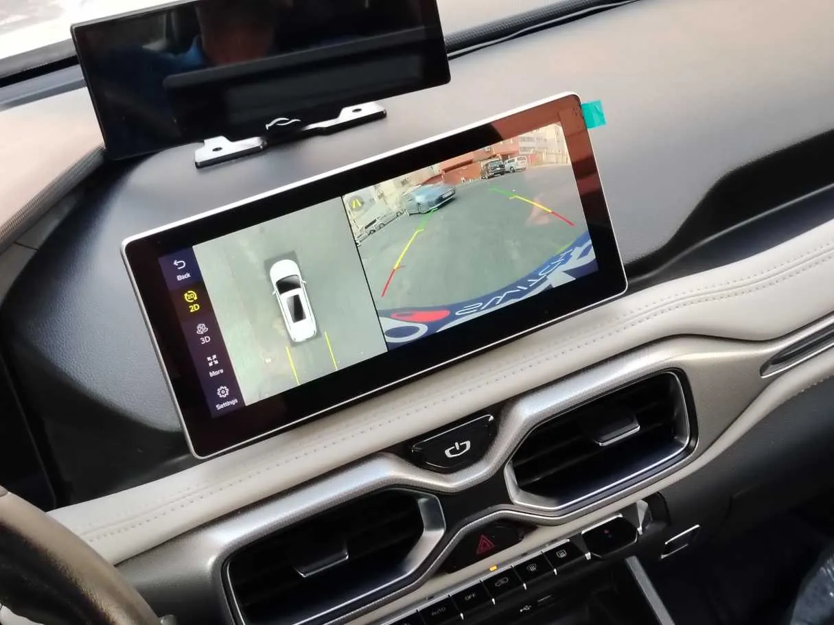 Car image 33