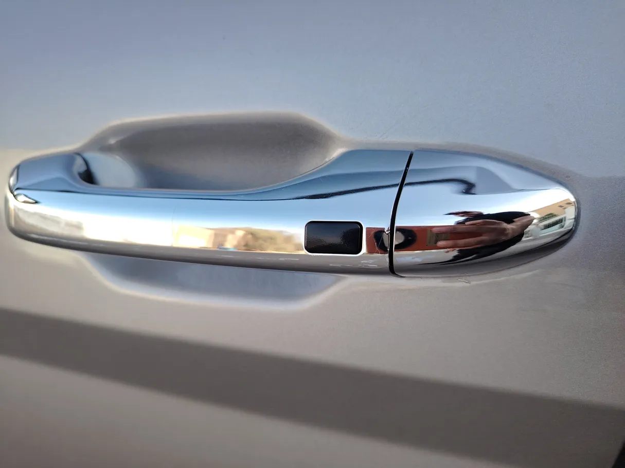 Car image 29