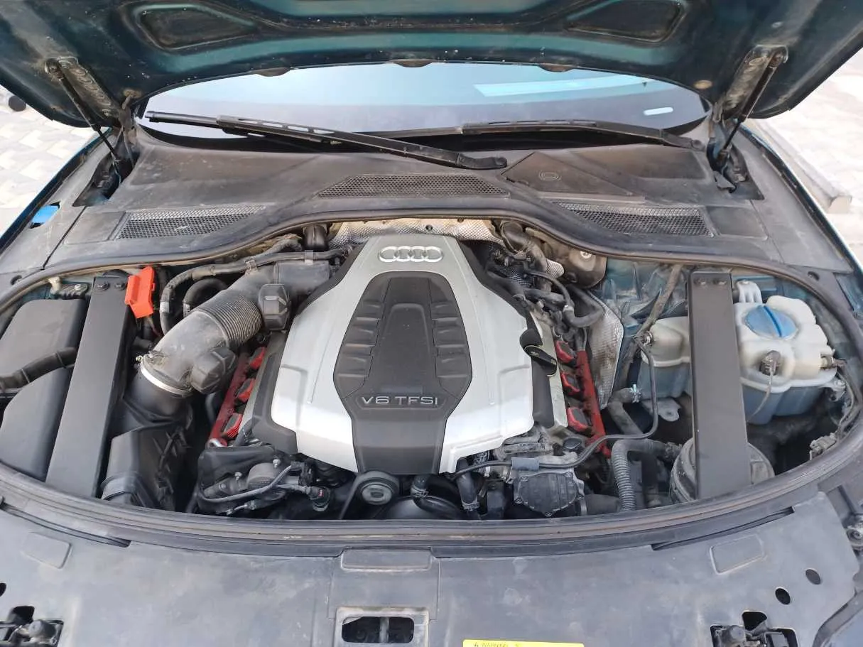 Car image 24