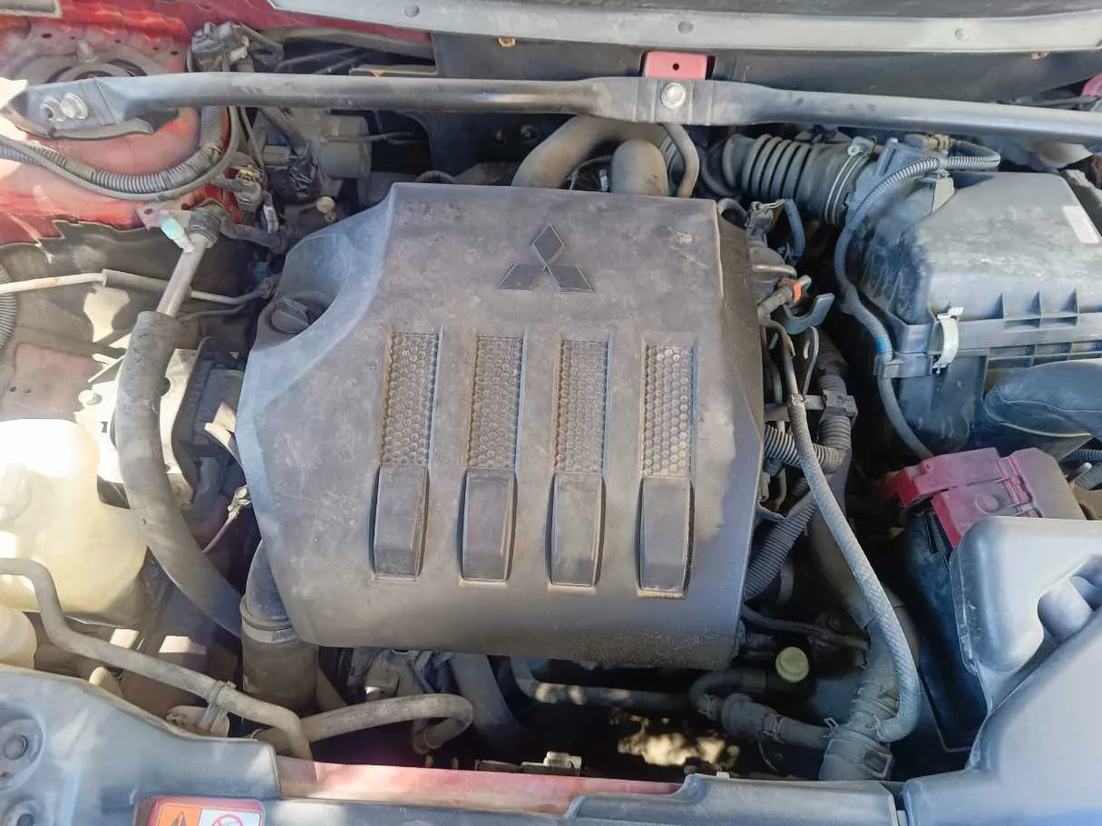 Car image 33