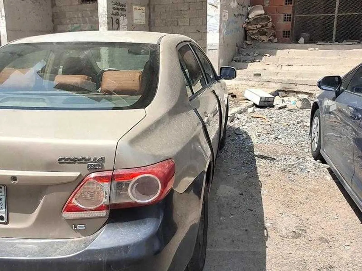 Car image 6