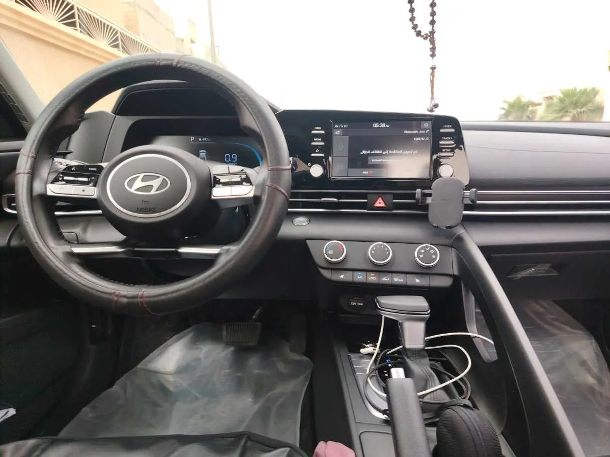 Car image 21