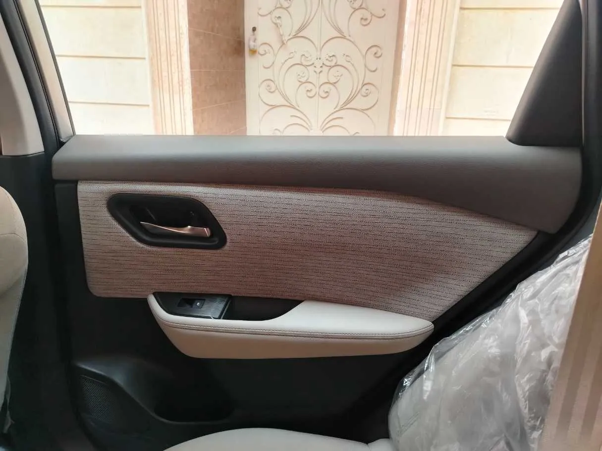 Car image 31