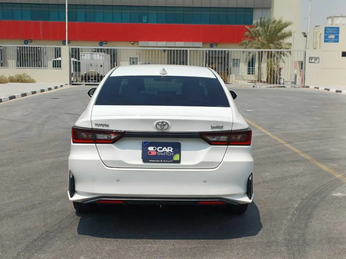 Car image 6