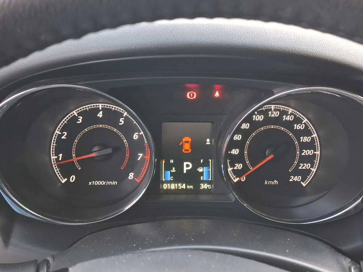 Car image 17