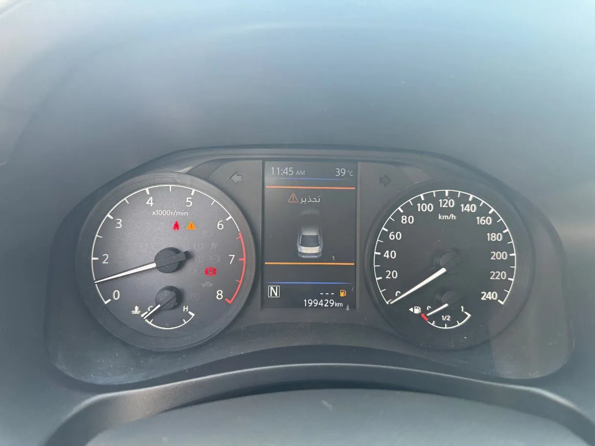 Car image 21