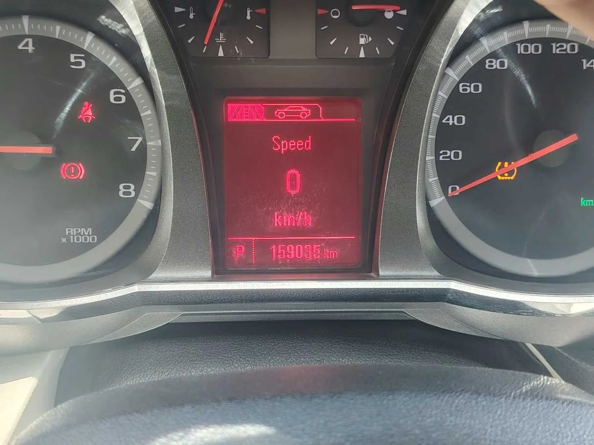 Car image 24