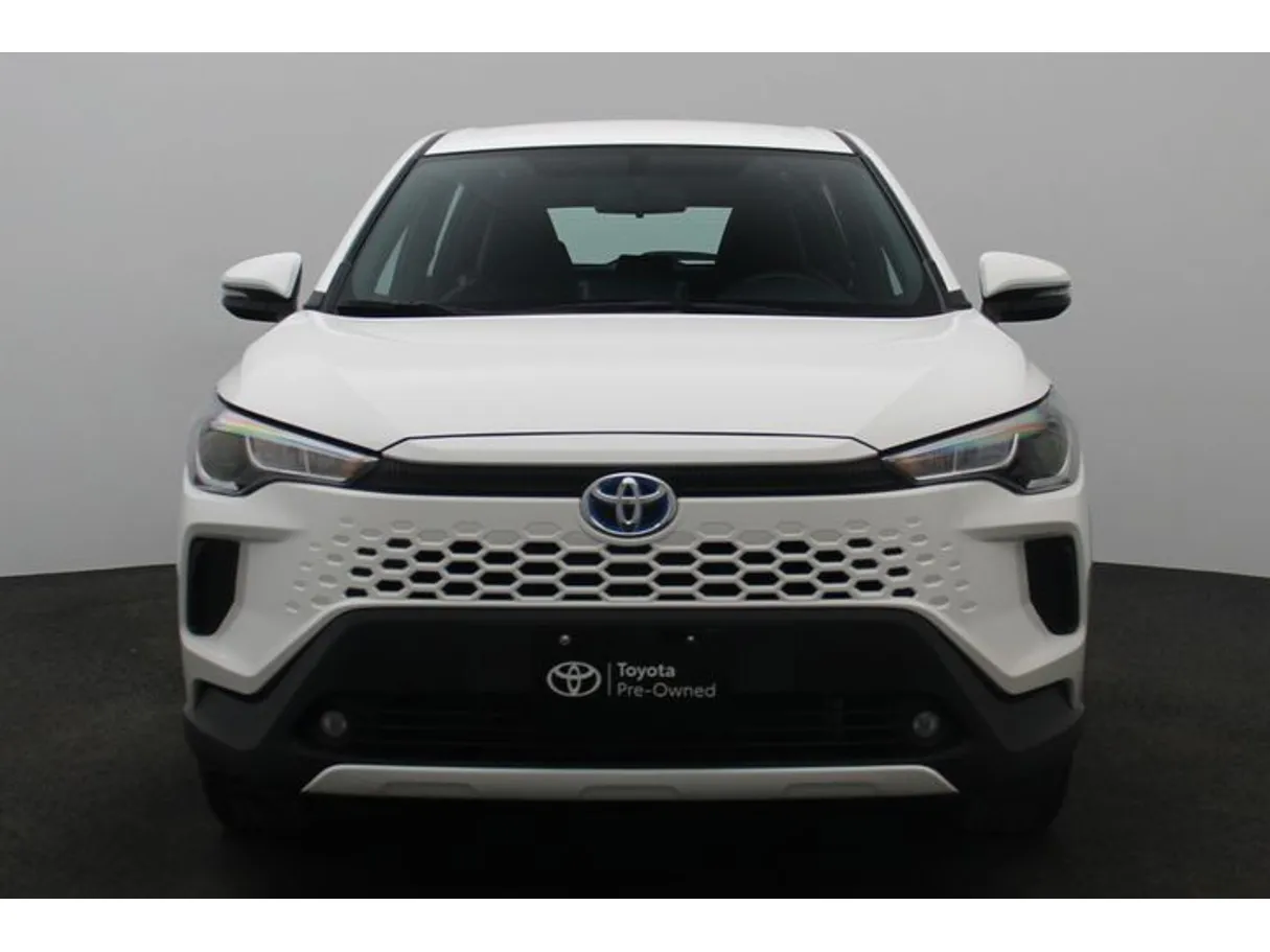 Car image 11