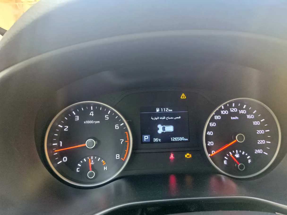 Car image 25