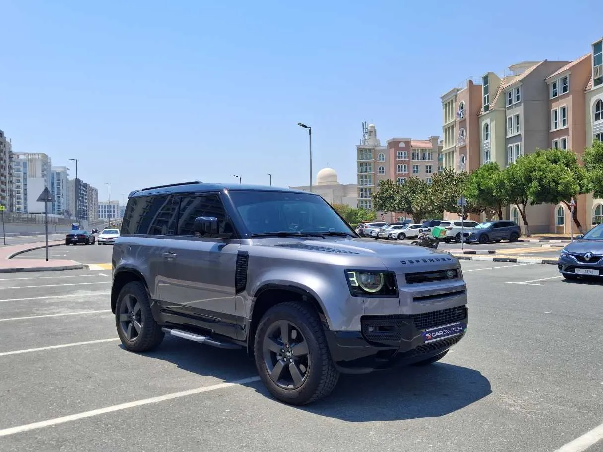 Car image 3