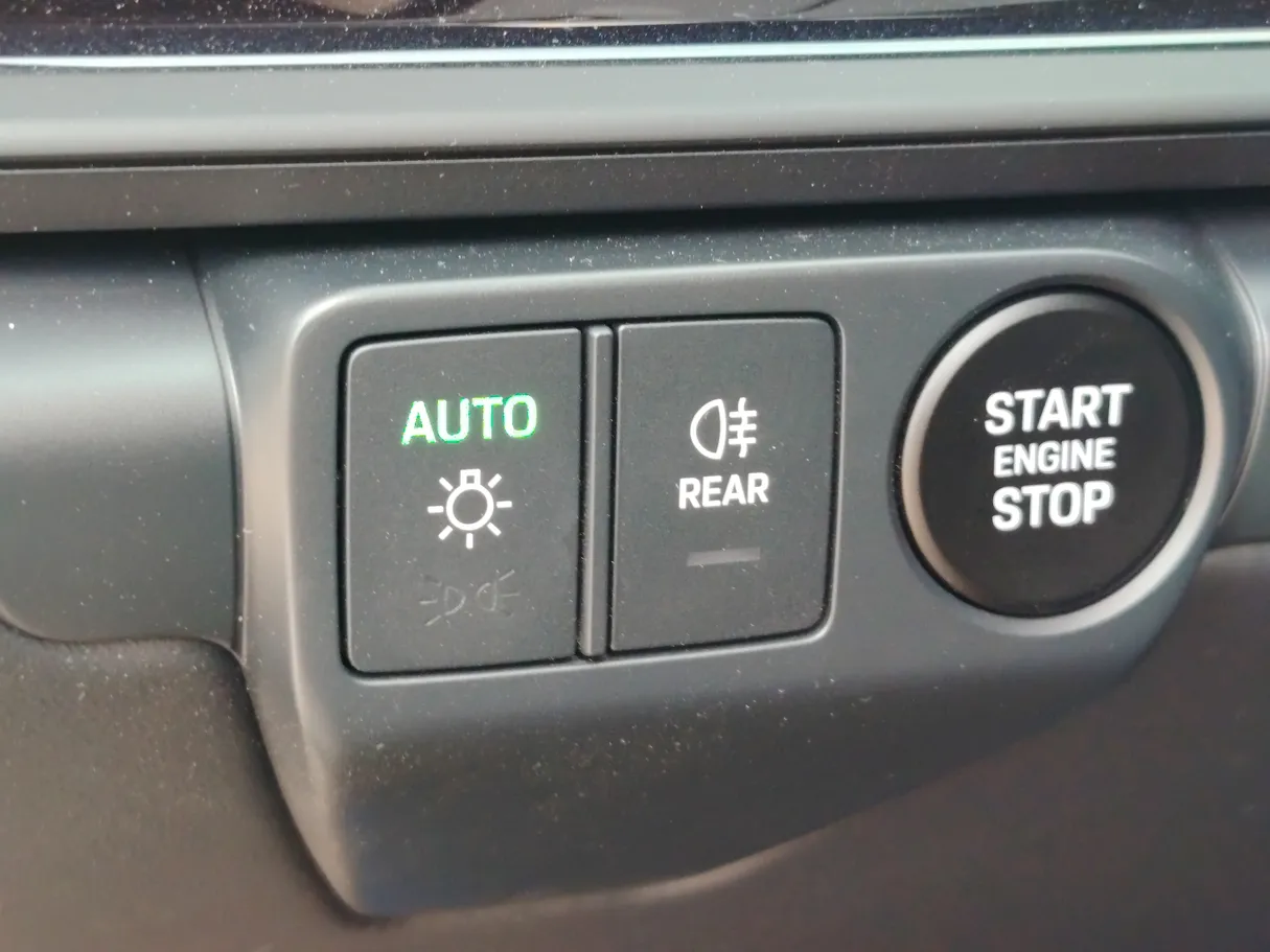 Car image 29