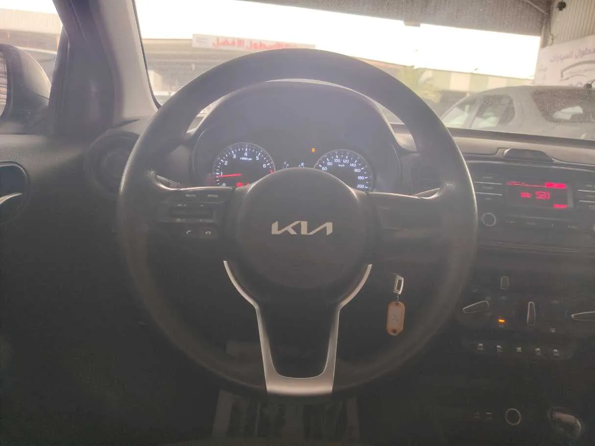 Car image 22