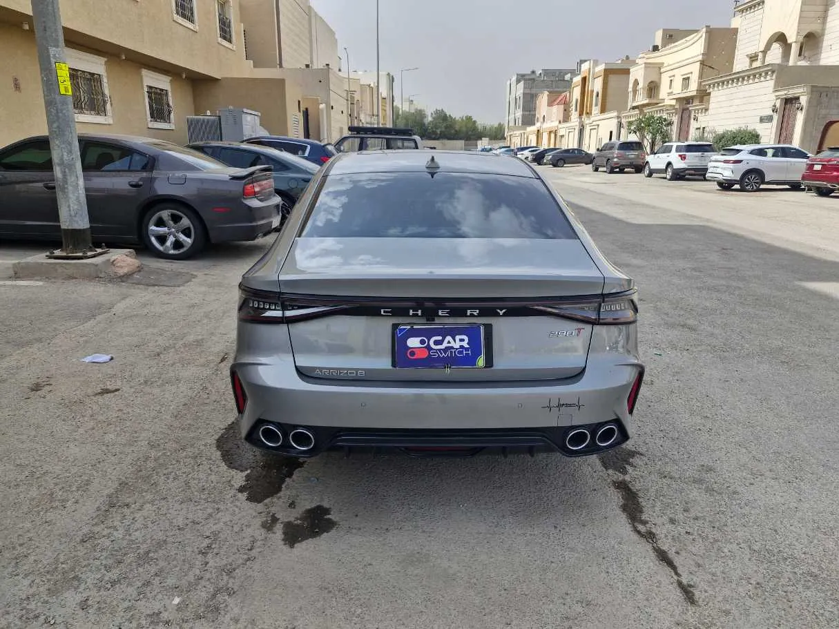 Car image 6