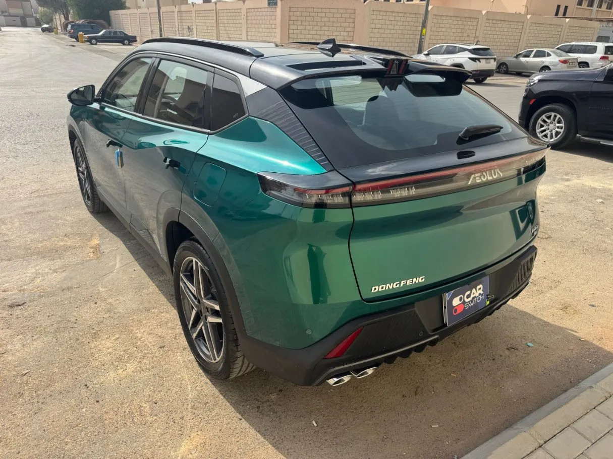Car image 6