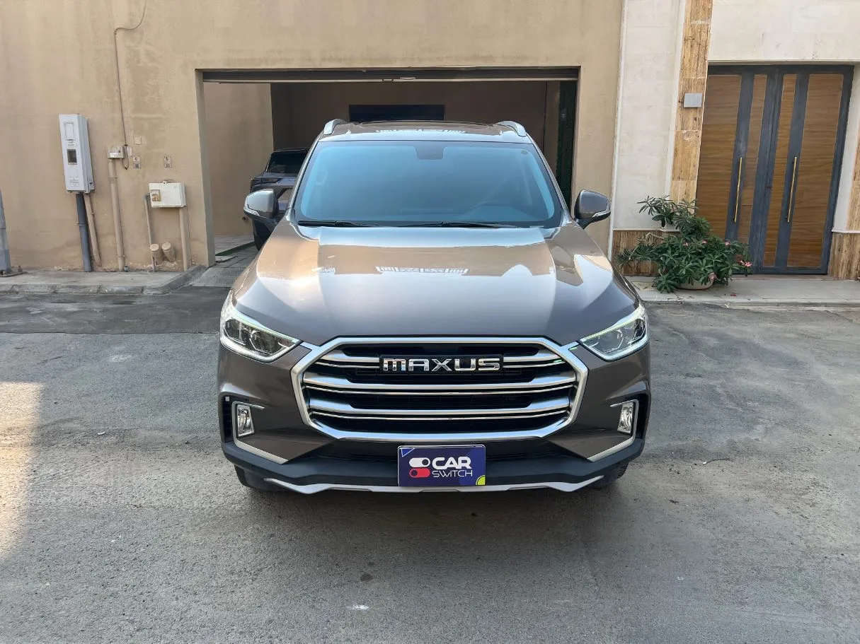Car image 2