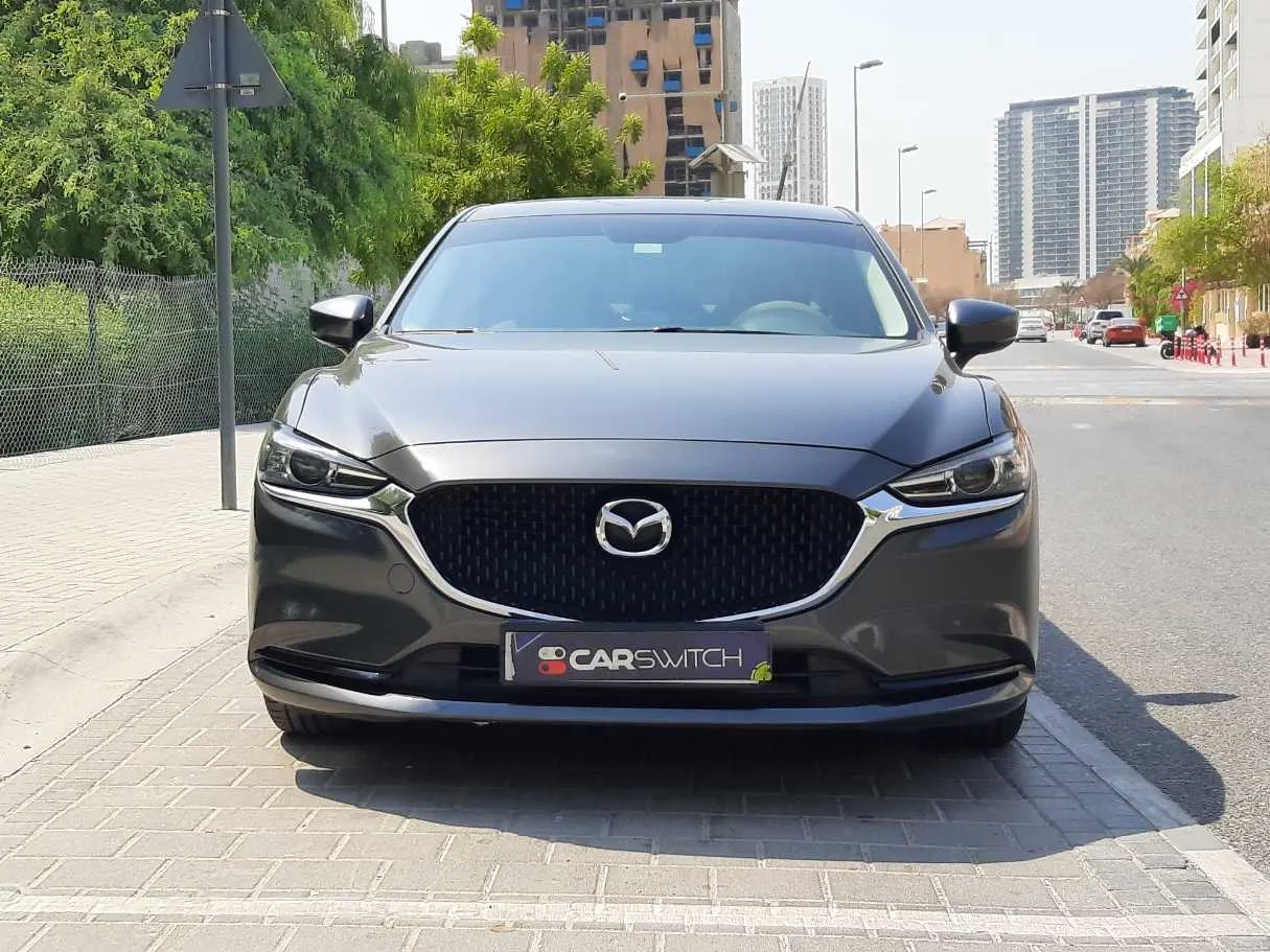 Car image 2