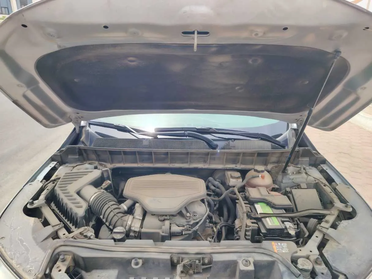 Car image 35