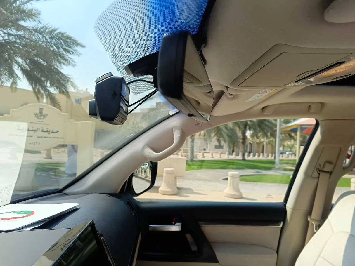Car image 36