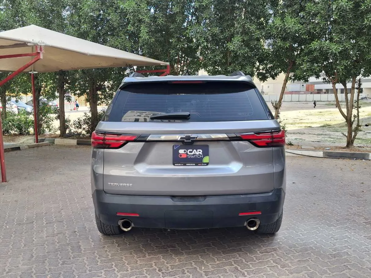 Car image 6