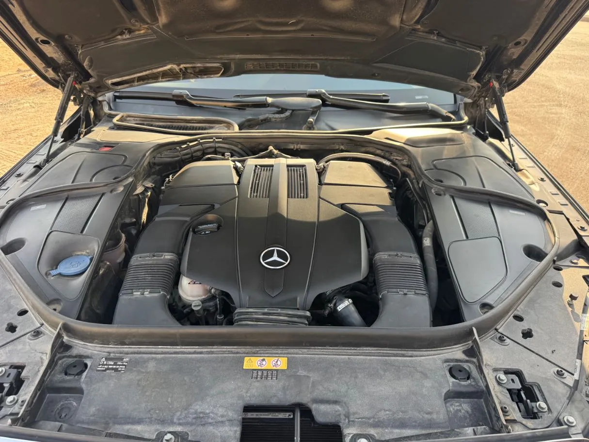Car image 26