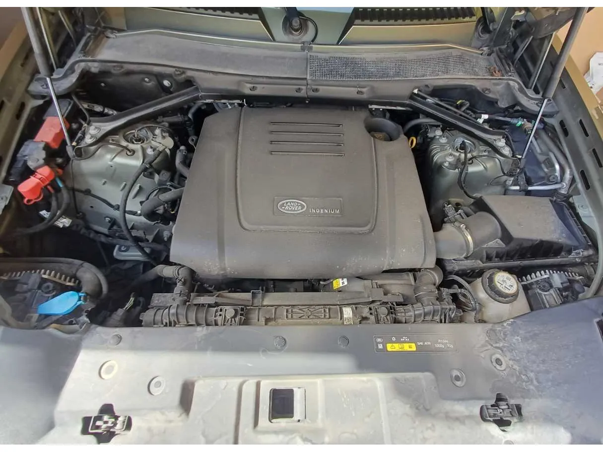 Car image 21
