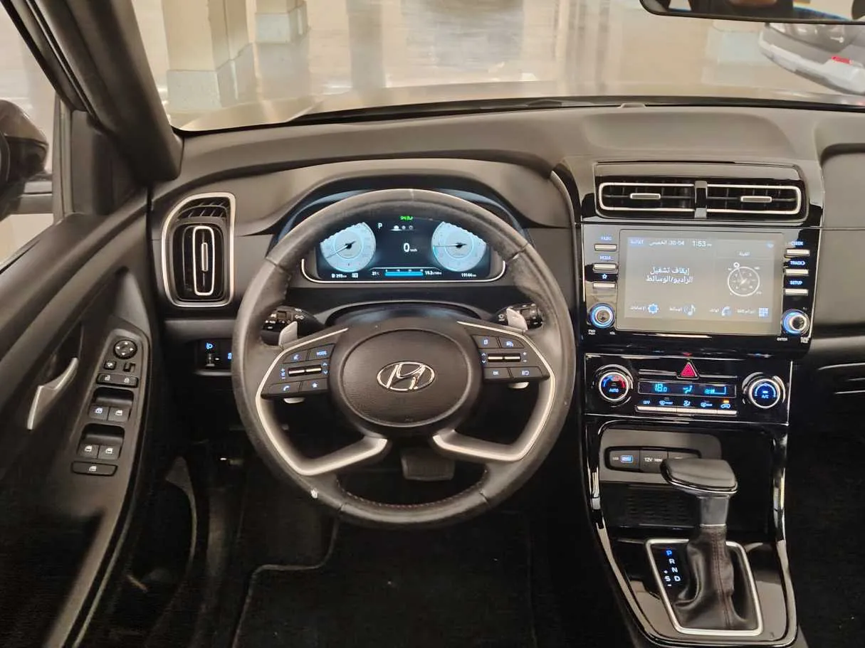 Car image 23