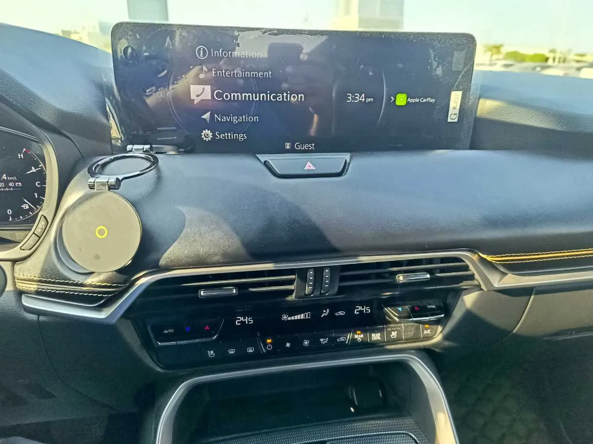 Car image 23